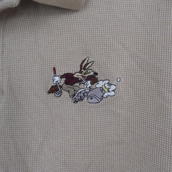 Warner Bro's Wylie Cayote Tan Polo Shirt Size Medium - Picture 4 of 7